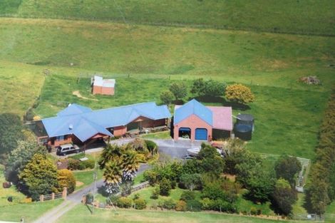 Photo of property in 59 Bradly Road, Helensville, 0875