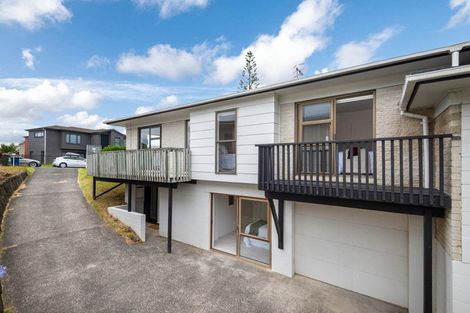 Photo of property in 1/27 Knightsbridge Drive, Forrest Hill, Auckland, 0620