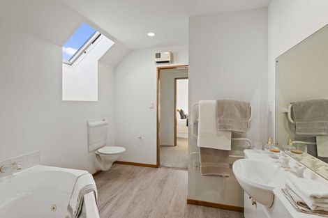 Photo of property in 1 Braithwaite Street, Ilam, Christchurch, 8041