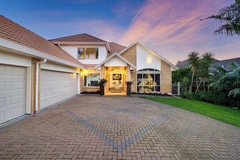 Photo of property in 15 Burnaston Court, Dannemora, Auckland, 2016