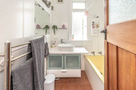 Photo of property in 43 Young Street, Whanganui East, Whanganui, 4500