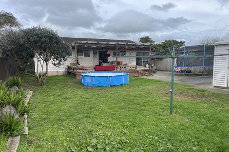 Photo of property in 8 Adel Place, Weymouth, Auckland, 2103