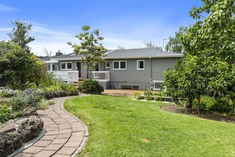 Photo of property in 22 Killarney Avenue, Torbay, Auckland, 0630