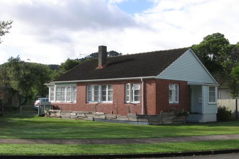 Photo of property in 4 Biddle Crescent, Taita, Lower Hutt, 5011