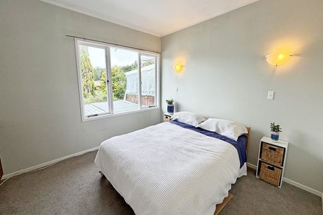 Photo of property in 19 Mappin Place, Chatswood, Auckland, 0626