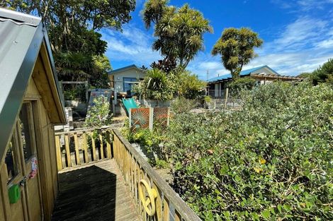 Photo of property in 2a Kaitake Place, Oakura, 4314