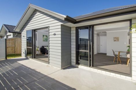 Photo of property in 2 Manuka Street, Papamoa Beach, Papamoa, 3118