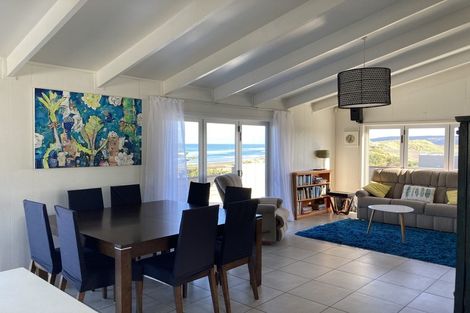 Photo of property in 23 Ocean View Road, Port Waikato, Tuakau, 2695