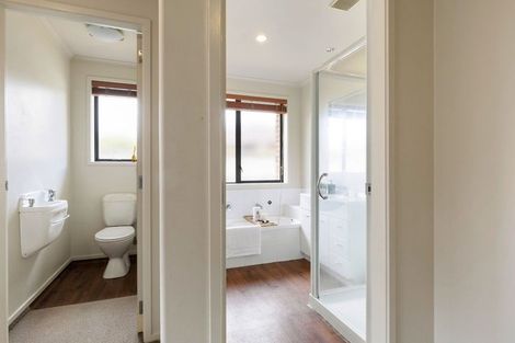 Photo of property in 43 Parkside Drive, Huntington, Hamilton, 3210