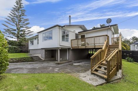 Photo of property in 46 Totara Road, Te Atatu Peninsula, Auckland, 0610