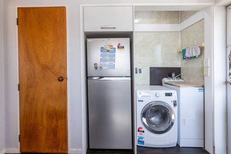 Photo of property in 57 Mclean Street, Woodville, 4920