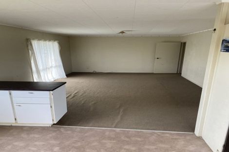 Photo of property in 2 Bundena Place, Clendon Park, Auckland, 2103