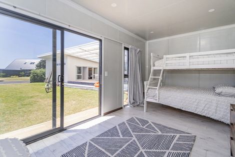 Photo of property in 134 Harbour Drive, Matarangi, Whitianga, 3592