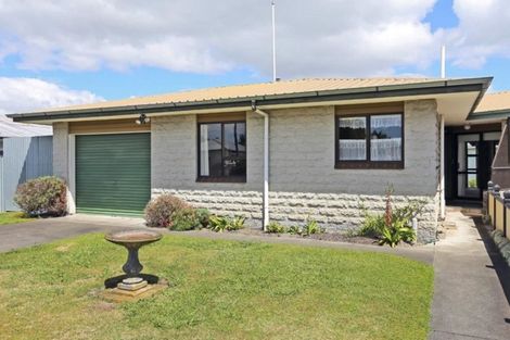 Photo of property in 3/601 Saint Aubyn, Hastings, 4122