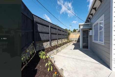 Photo of property in 296 Karori Road, Karori, Wellington, 6012