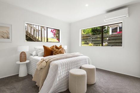 Photo of property in 1/27 Knightsbridge Drive, Forrest Hill, Auckland, 0620