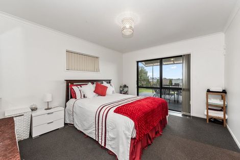 Photo of property in 10 Raddington Way, Huntington, Hamilton, 3210