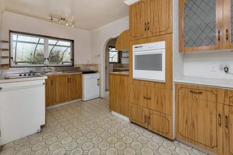 Photo of property in 12 Mountain Road, Morningside, Whangarei, 0110