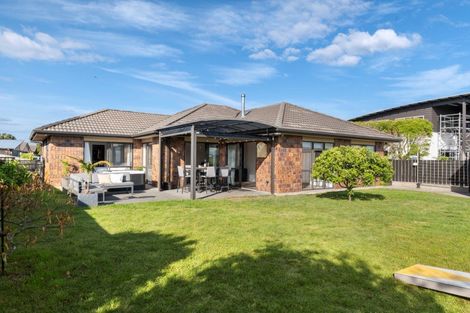 Photo of property in 21 Nicole Place, Papamoa Beach, Papamoa, 3118