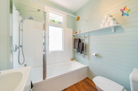 Photo of property in 13 Pitt Street, Moera, Lower Hutt, 5010