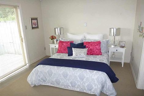 Photo of property in 280a Great South Road, Papakura, 2110