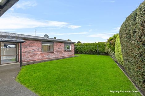 Photo of property in 6b Dickson Crescent, Hornby, Christchurch, 8042