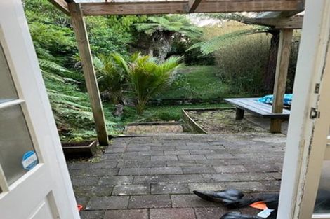 Photo of property in 537 South Titirangi Road, Titirangi, Auckland, 0604
