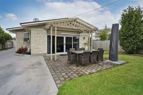Photo of property in 3 Norma Place, Riverlea, Hamilton, 3216