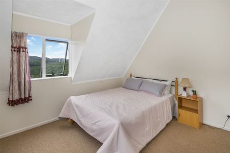 Photo of property in 2/61 Woodhouse Avenue, Karori, Wellington, 6012