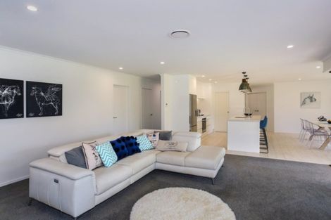 Photo of property in 199 Glenbrook Waiuku Road, Glenbrook, 2681