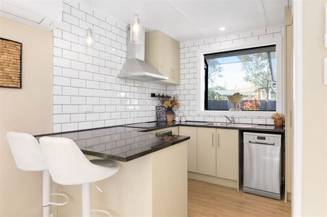 Photo of property in 8b Vivian Street, Melville, Hamilton, 3206