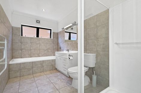 Photo of property in 63 Futuna Close, Karori, Wellington, 6012