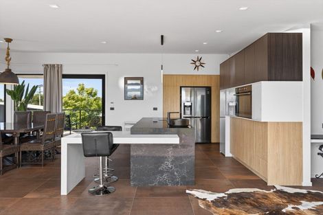 Photo of property in 106 Bayview Road, Charteris Bay, Lyttelton, 8971