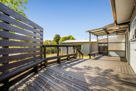 Photo of property in 10 Thebes Street, Pomare, Rotorua, 3015
