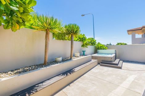 Photo of property in 134 Renown Road, Raumati South, Paraparaumu, 5032