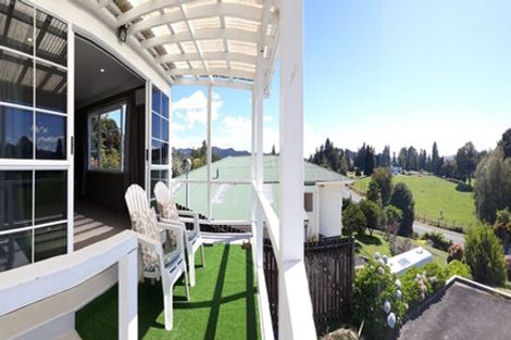 Photo of property in 140 Golf Road, Taumarunui, 3920