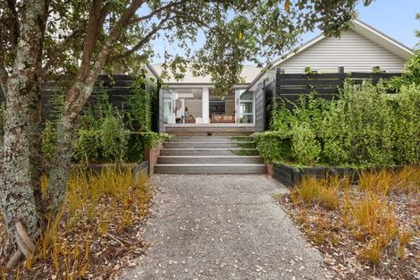 Photo of property in 6 Rexford Heights, Pyes Pa, Tauranga, 3112
