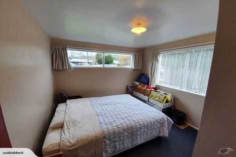 Photo of property in 1/158 Kings Crescent, Hutt Central, Lower Hutt, 5010
