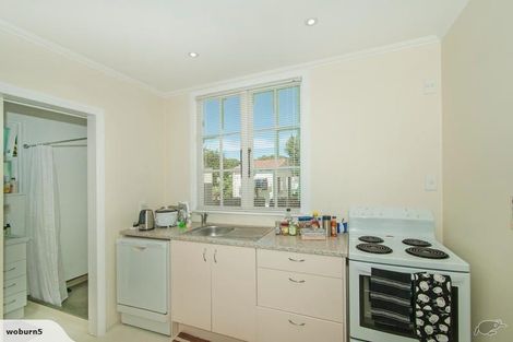 Photo of property in 53 Ludlam Crescent, Woburn, Lower Hutt, 5010
