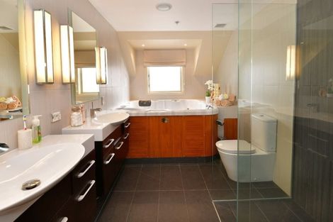 Photo of property in 68 Harbour Village Drive, Gulf Harbour, Whangaparaoa, 0930