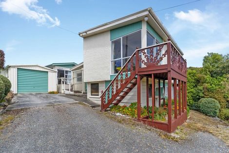 Photo of property in 31 Rata Street, Kaka Point, Balclutha, 9271