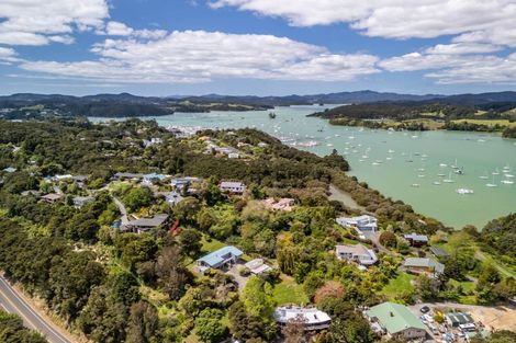 Photo of property in 2 Beaufort Street, Opua, 0200