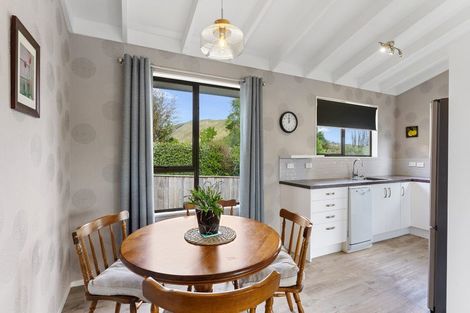 Photo of property in 24a He Awa Crescent, Waikanae, 5036