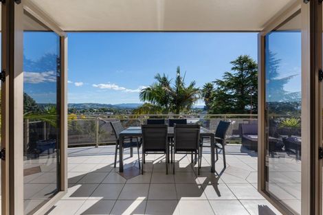 Photo of property in 1 Ladera Mews, Bethlehem, Tauranga, 3110