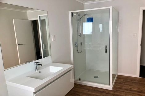 Photo of property in 12 Merton Street, Trentham, Upper Hutt, 5018