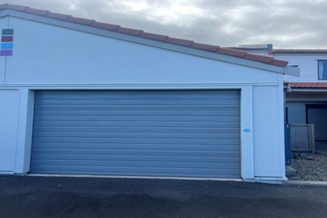 Photo of property in 10/21 Armoy Drive, East Tamaki, Auckland, 2016