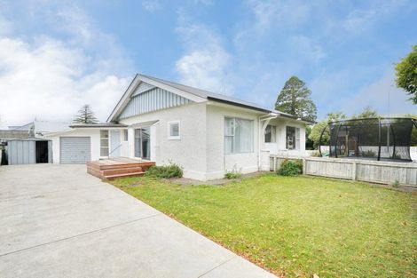 Photo of property in 2 Ayers Street, Rangiora, 7400