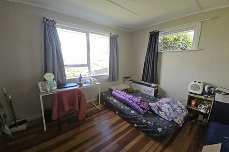 Photo of property in 25 Battiscombe Terrace, Waitara, 4320