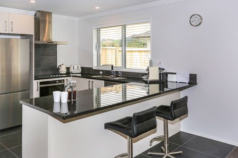 Photo of property in 7 Raithburn Terrace, Pokeno, 2402