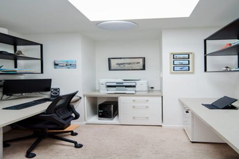 Photo of property in 93 Easther Crescent, Kew, Dunedin, 9012